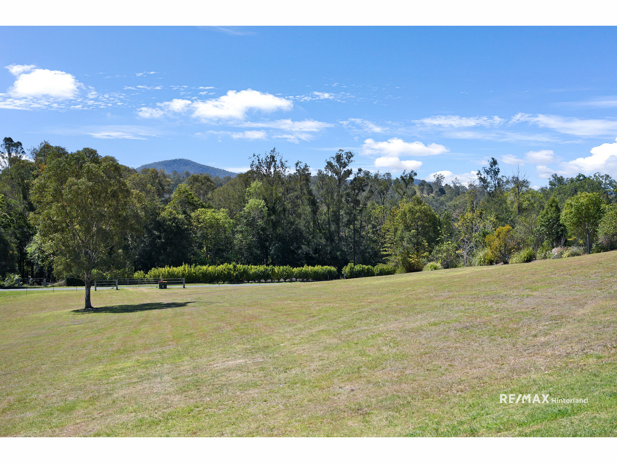 397-405 AHERNS RD, CONONDALE QLD 4552, 0 chambres, 0 salles de bain, Section