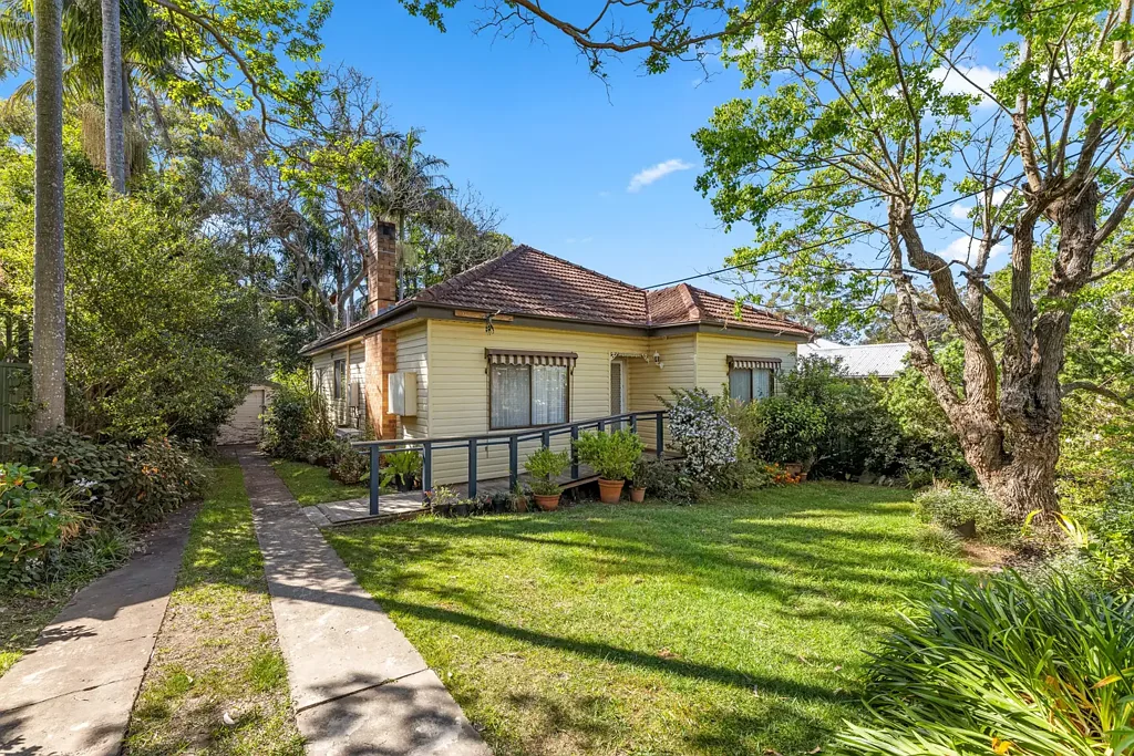 36 Pines Parade, Gymea, NSW 2227