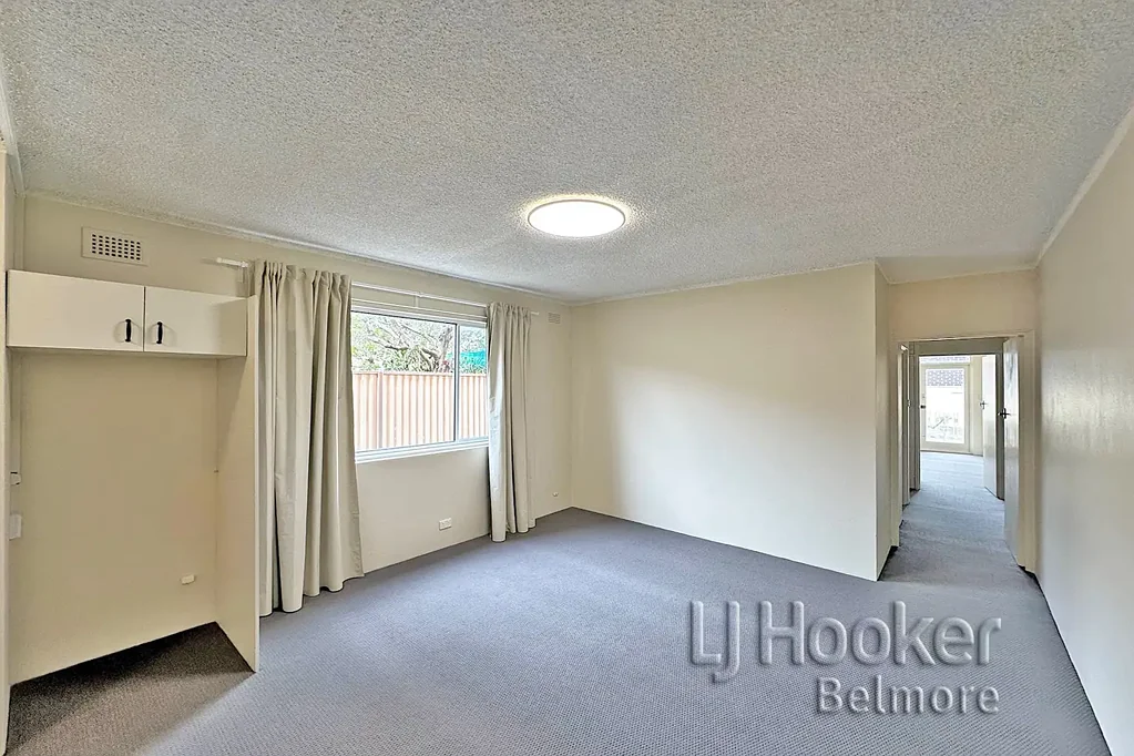 Renovated Two Bedroom Unit in Convenient Location!