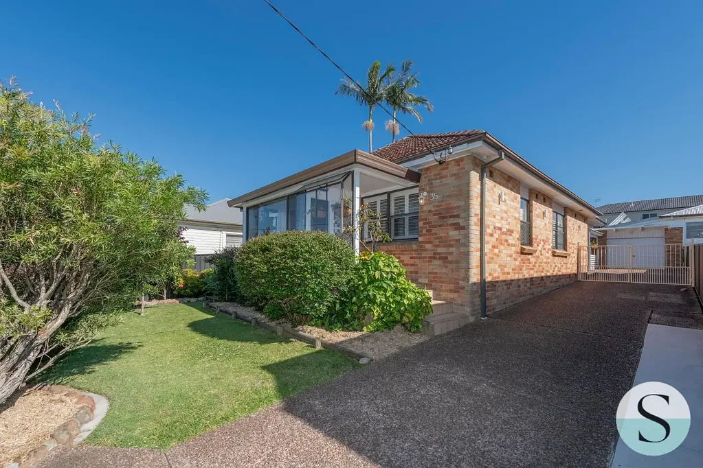 35 Evans Street, Belmont, NSW 2280