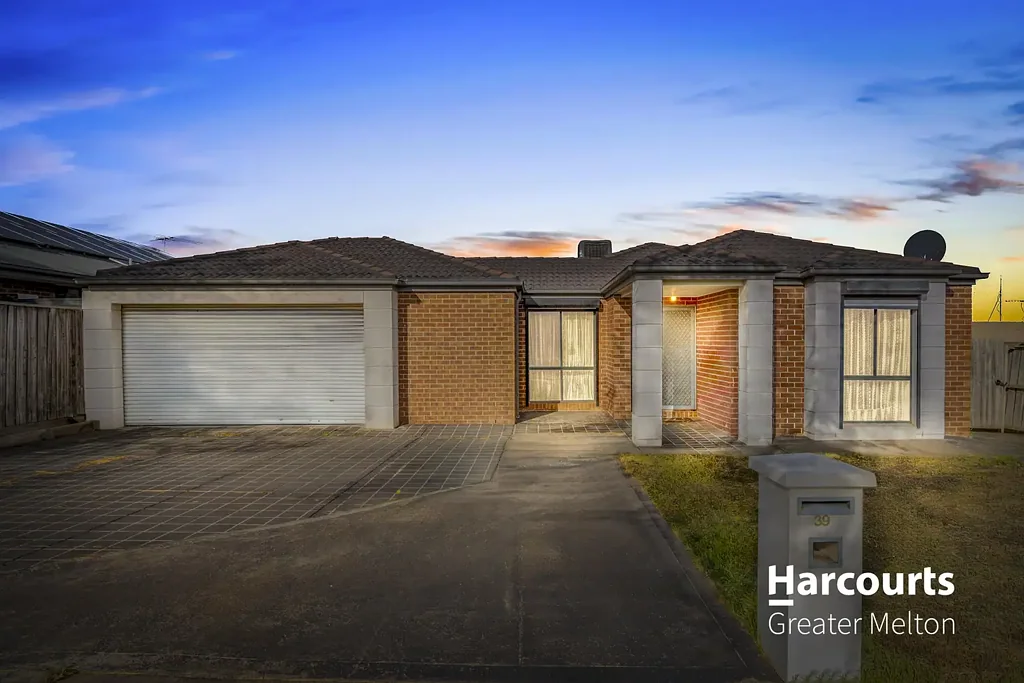 39 Roslyn Park Drive, Harkness, VIC 3337