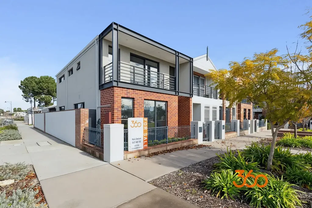 2 Dragon Lane, Ellenbrook, WA 6069