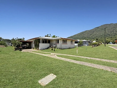 Exterior - 21 Thurles St, Tully, QLD 4854