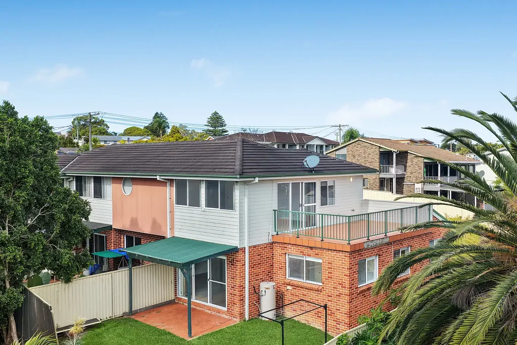 Long Jetty 4房  Stunning lake views and coastal convenience