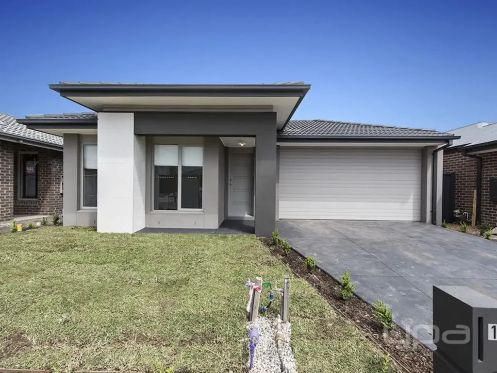4 BEDROOM FAMILY HOME