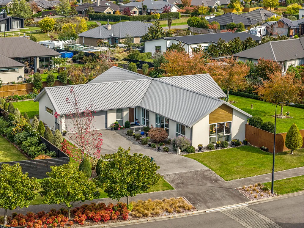 West Melton 4 Bedroom Spacious Family Living With Motivated Owners