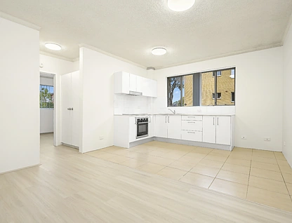 4/12-14 Harvard Street, Gladesville, Upper North Shore, 1 कमरे, 1 बाथरूम, Apartment