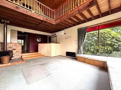 4-Bedroom Family Retreat in the Heart of Flat Bush