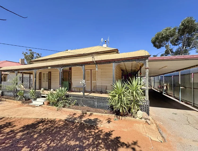 233 South Road, Broken Hill, NSW 2880, 5房, 1浴, House