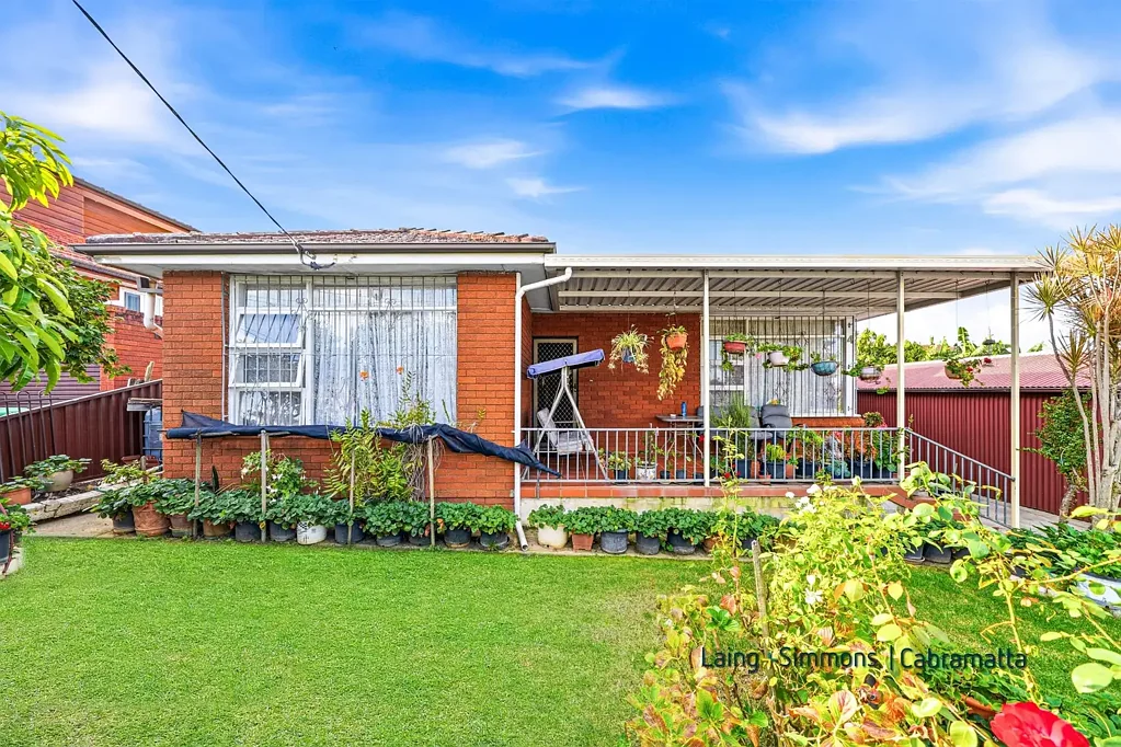 4 Maree Avenue, Cabramatta West, NSW 2166