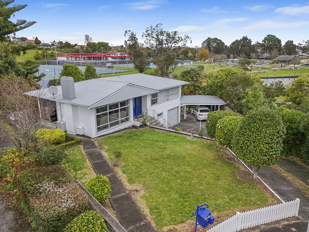 1 Kingsway Crescent, Forest Lake, Hamilton, Waikato