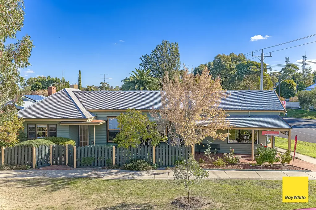 Bendigo 4房  Heritage Charm with Live/Work Potential (Formerly the Violet Street Hotel)