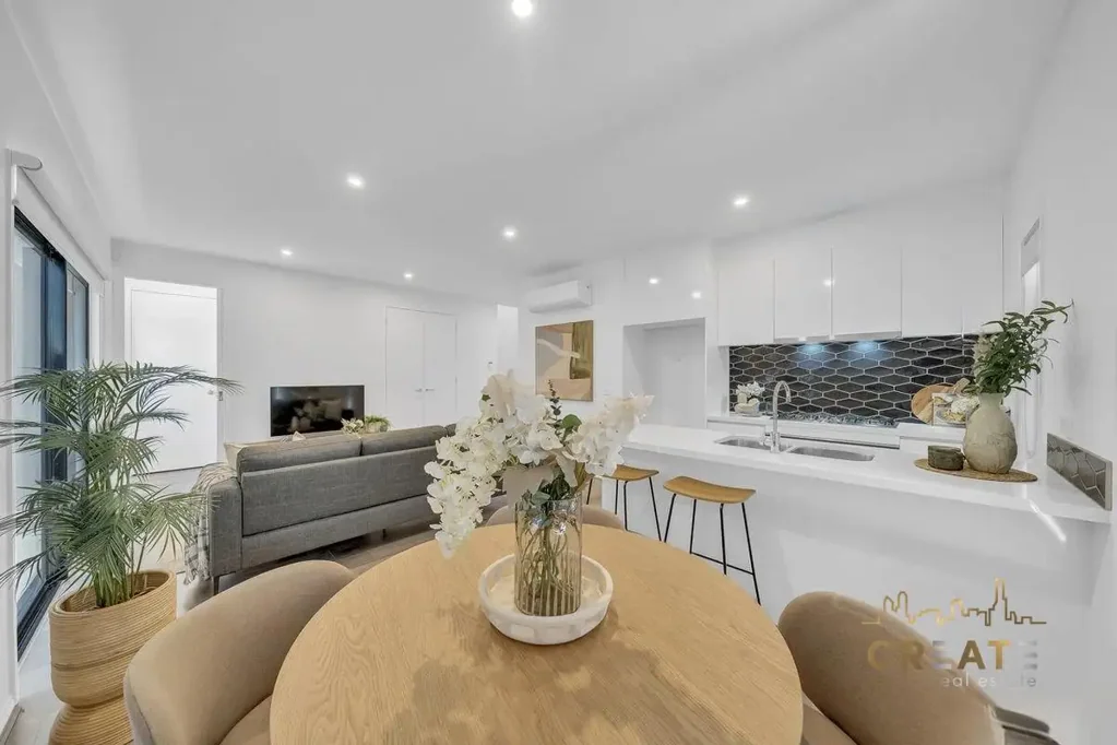 2/90 Westmoreland Road, Sunshine North, VIC 3020