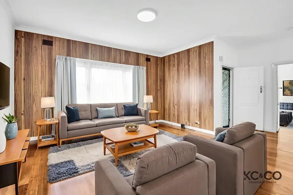 Spacious 2 Bedroom With Multiple Living Zones!