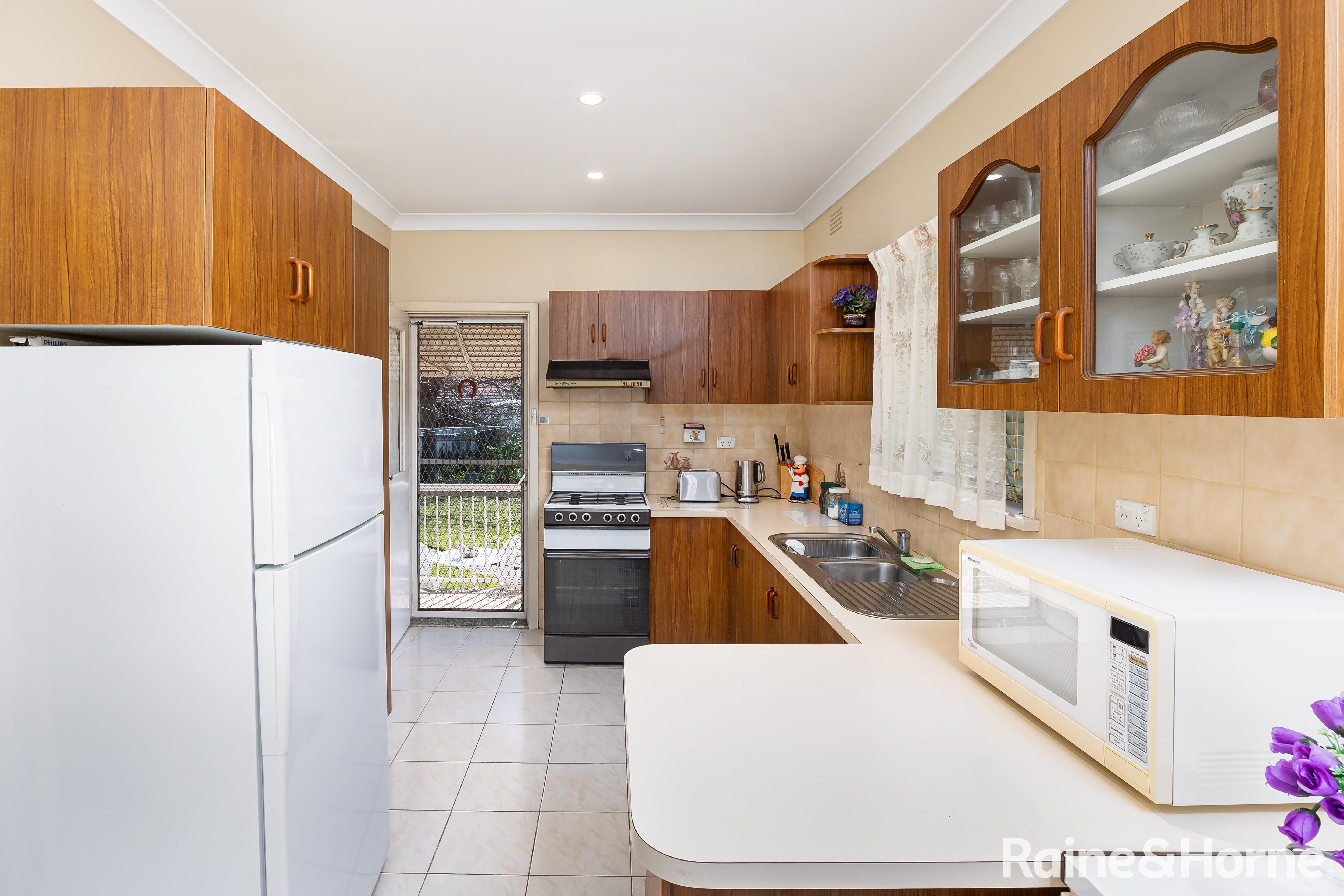 13 BRUCE ST, TOLLAND NSW 2650, 0房, 0浴, House