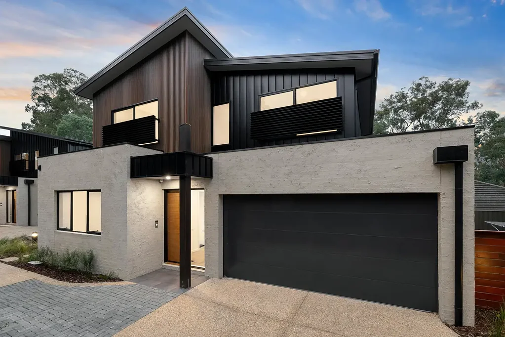 Montmorency 4ห้องนอน A Magazine Worthy Modern Masterpiece in Sought After Location