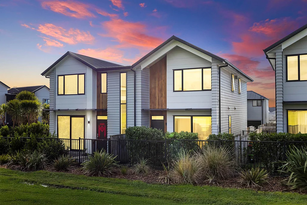 Kumeu 2chambre Modern Living. Exceptional Value.
