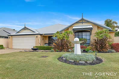 Atwell 4房  Family Space, Backyard Grace and Everything Within Reach!