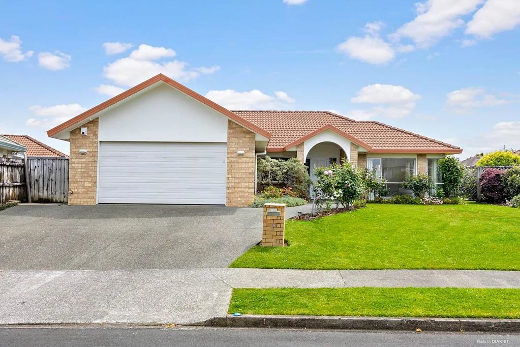 14 Arrathorne Place, Northpark, Manukau City, Auckland
