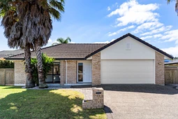 17 Heyington Way, East Tamaki Heights