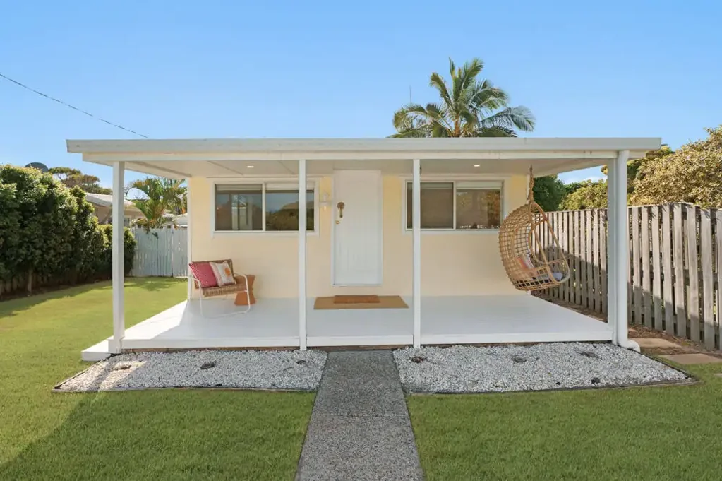 Sundaze Fingal Heads - FULLY FURNISHED - Utilities Included - Available for Short Term Letting - Dog Friendly
