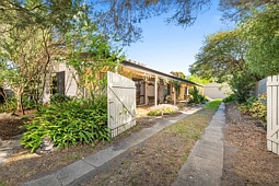 6 Monaco Avenue, St Leonards