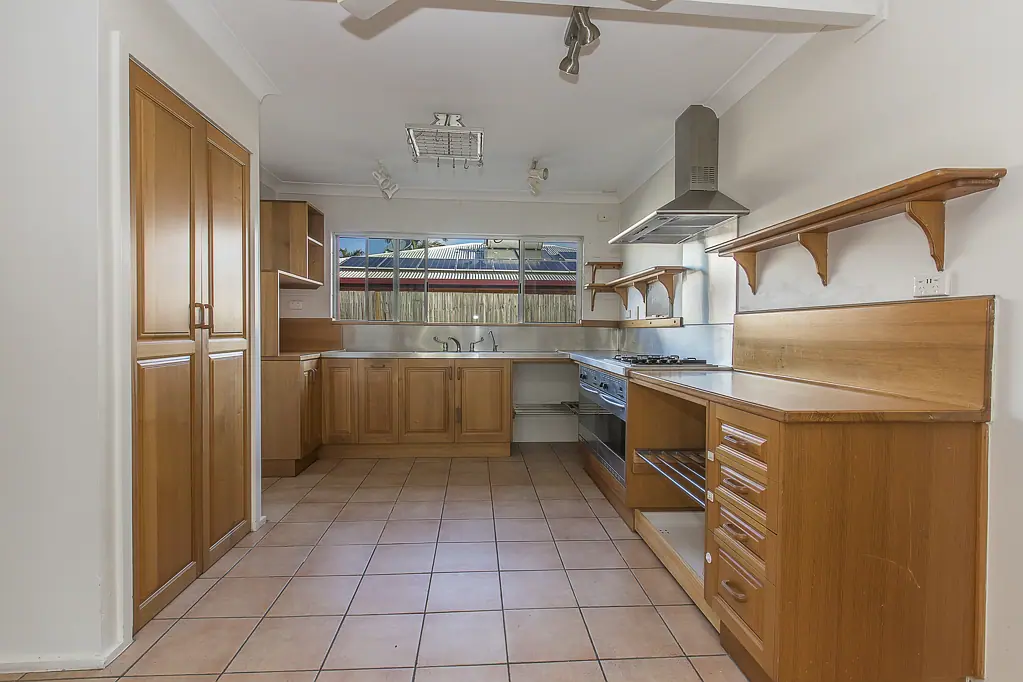 26 Farrell Street, Kirwan, QLD 4817
