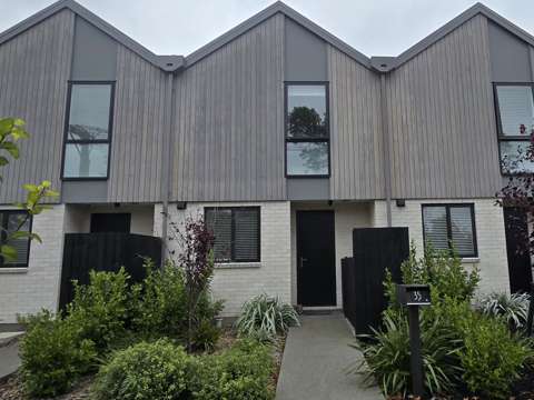 Saint Albans 2房  Selling Now!