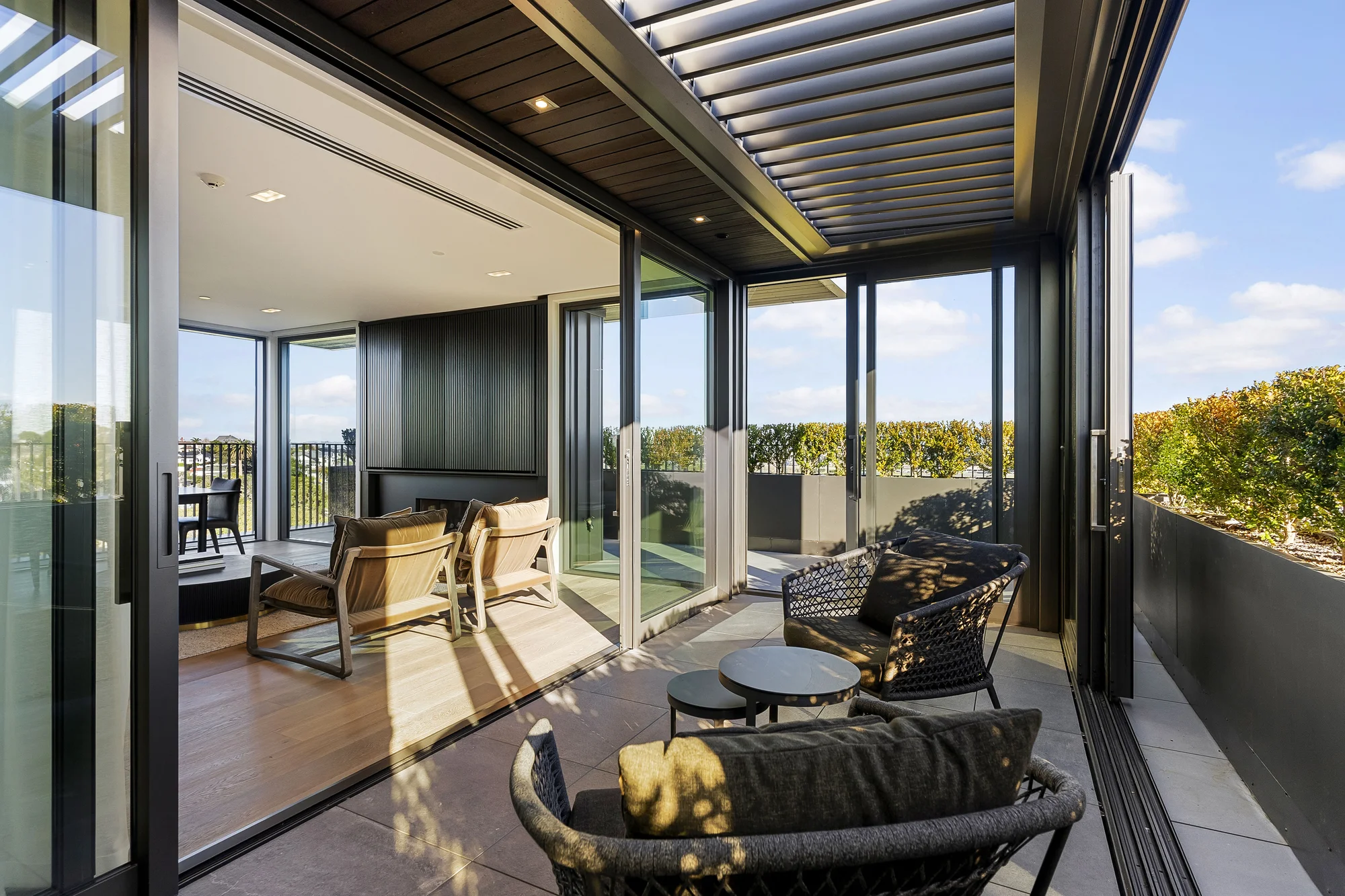 Remuera 3房 Rare Remuera Penthouse – Secure Now!