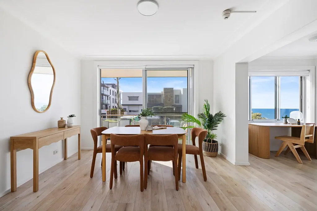 1/2 Queenscliff Road, Queenscliff, NSW 2096