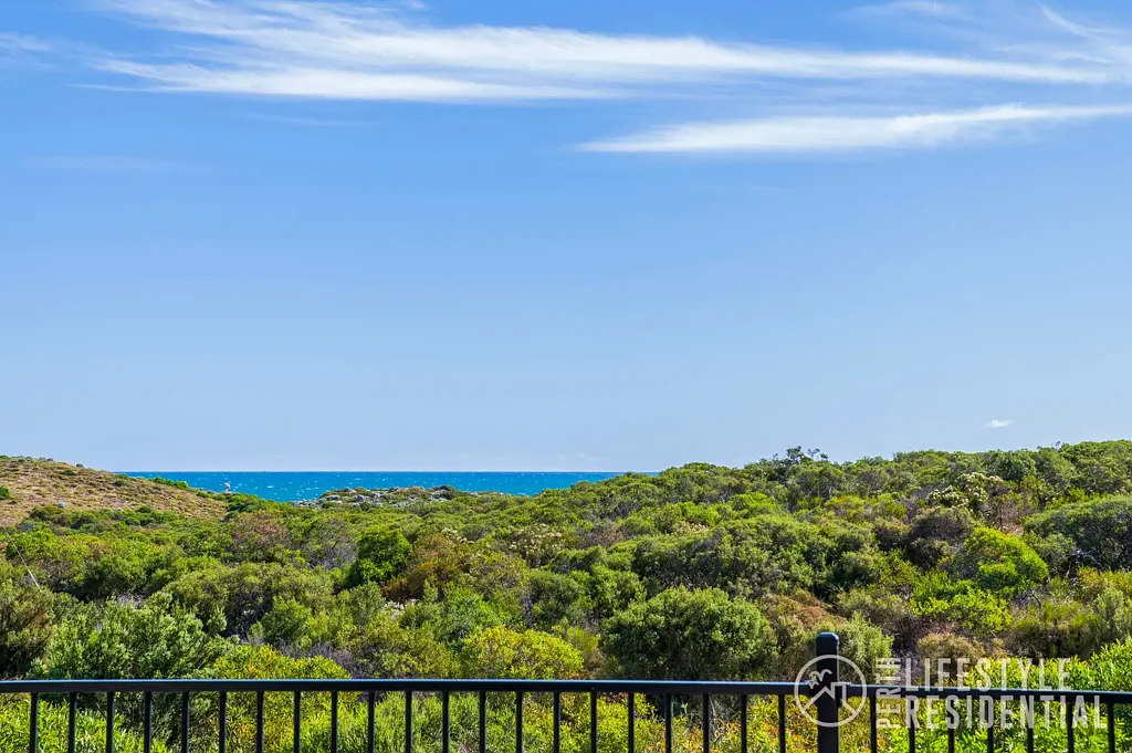 OCEAN VIEWS ~ DUCTED AIR