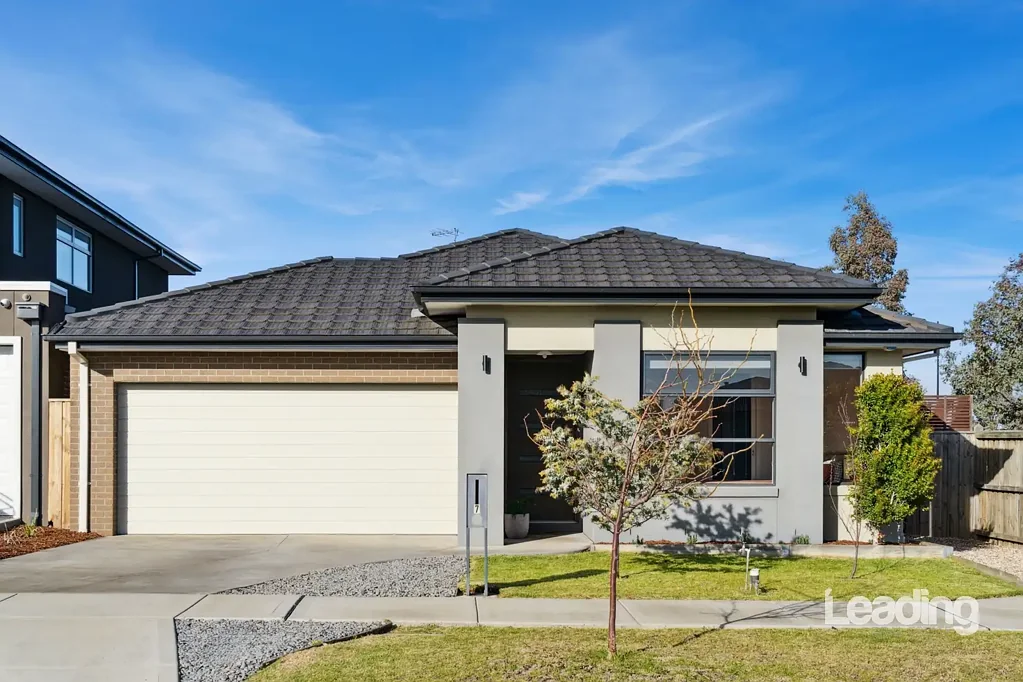 7 Silver Drive, Diggers Rest, VIC 3427