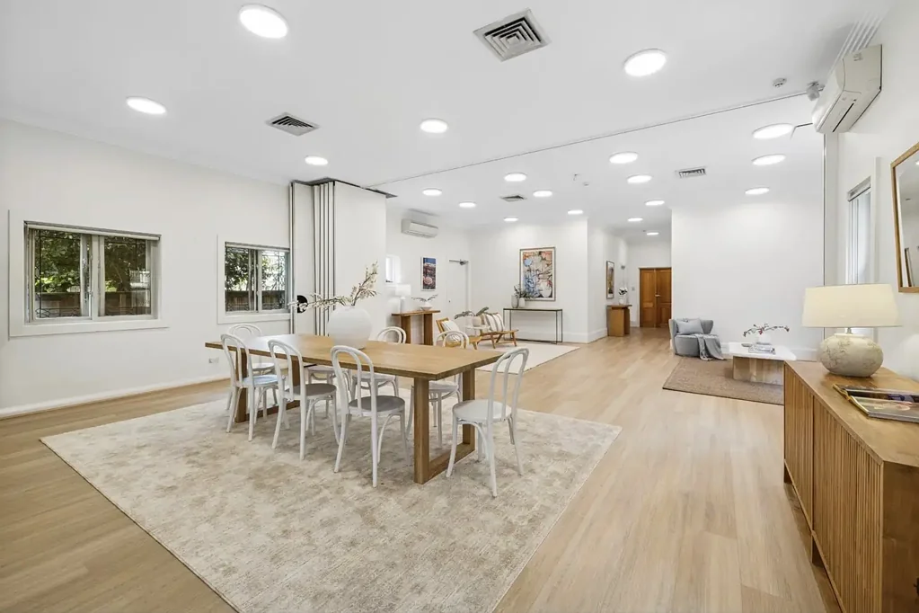 Exceptional Seven-Bedroom Family Home in the Heart of North