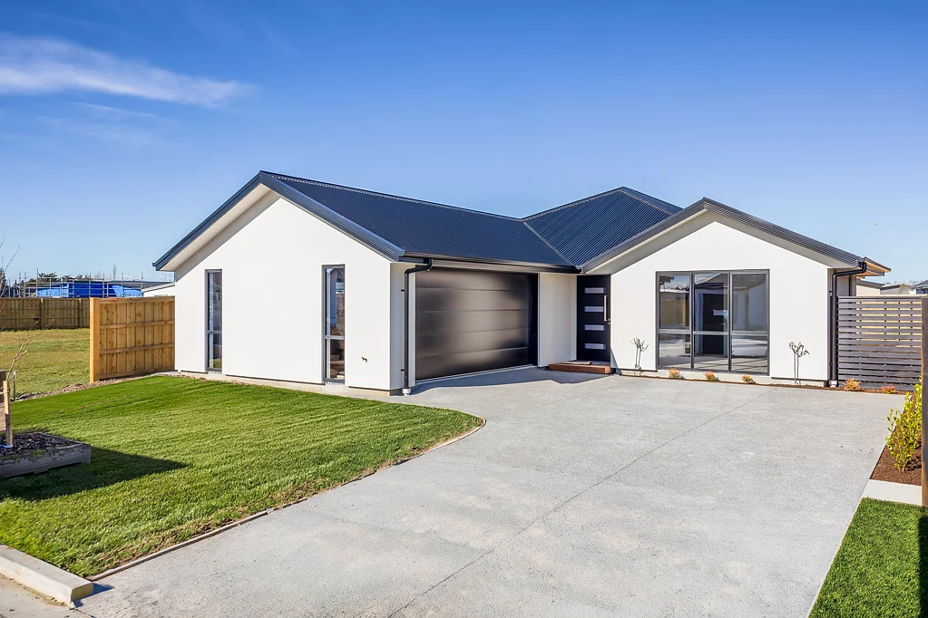 Rangiora 3Zimmer Family Living At Its Best - Now Complete!