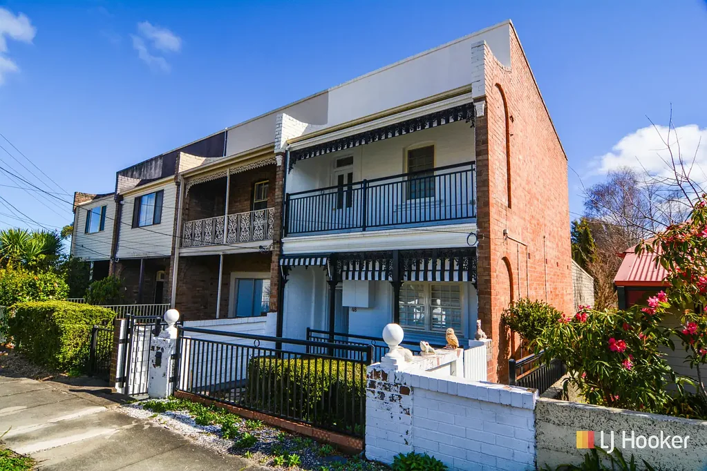 Lithgow 3房  Classic Full Brick Terrace in the Heart of Town