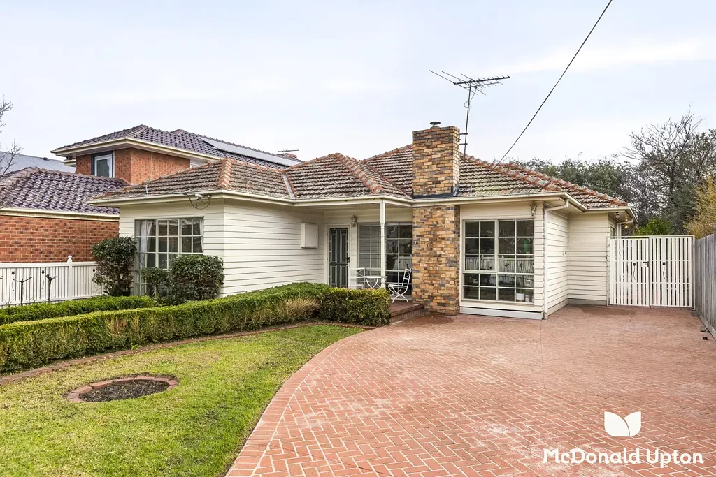 Pascoe Vale South 3部屋 Mid-Century Magic in Tightly Held Pocket