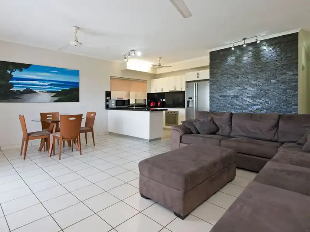 Fully Furnished 2 Bedroom, 2 Bathroom Apartment in Prime Nightcliff Location