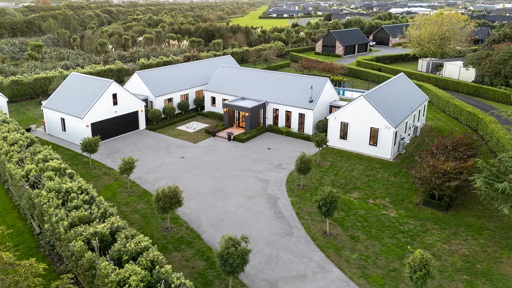 Cambridge 4 Slaapkamer Exceptional Value - Vendors Ready To Go