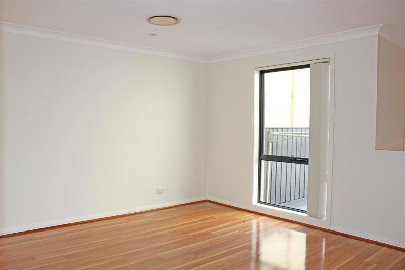 45 PEARTREE CCT, WEST PENNANT HILLS NSW 2125, 0 غرف, 0 حمامات, House