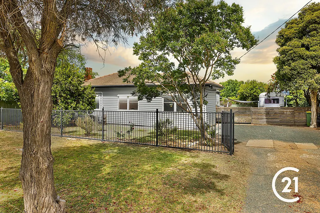 75 Hovell Street, Echuca, VIC 3564
