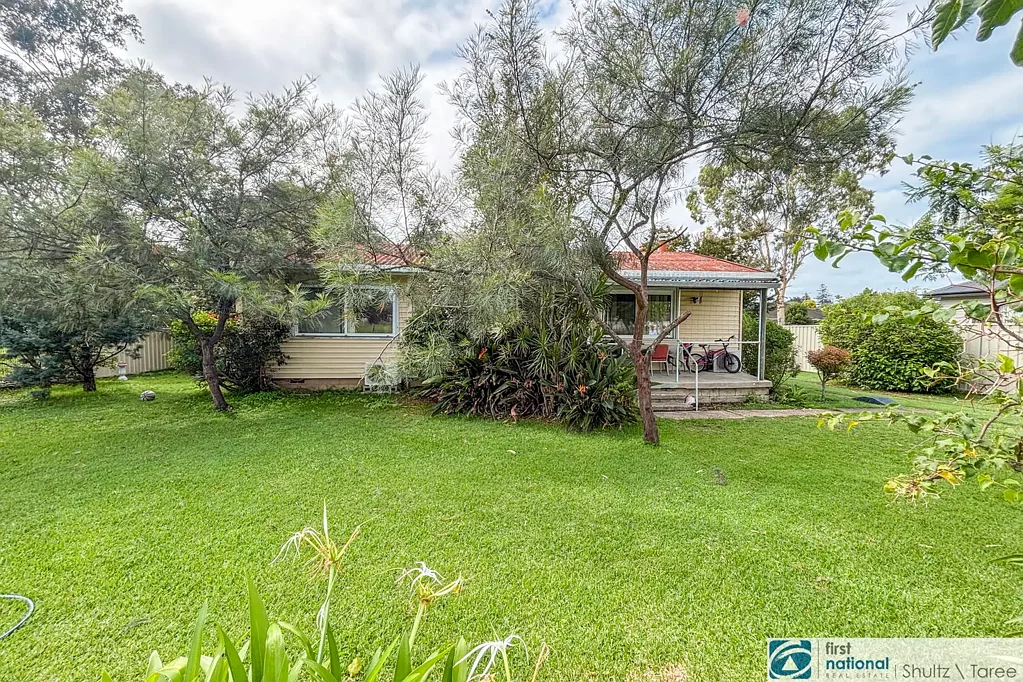 8 Deb Street, Taree, NSW 2430