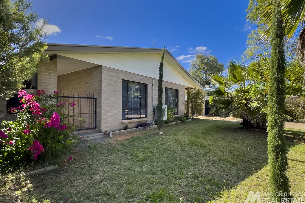 Araluen 3બેડરૂમ Araluen home with many options!
