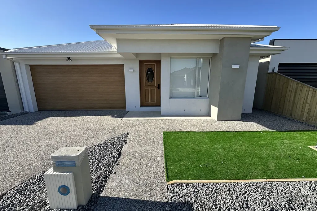 5 Vindaloo Road, Mickleham, VIC 3064