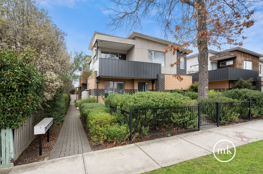 Stylish Townhouse Living in Watsonia - Perfectly Located!
