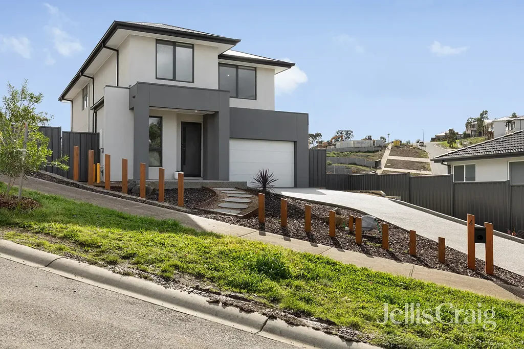 Contemporary Family Living with Space to Relax