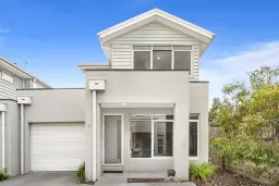 12 Sunnyoaks Lane, Hampton Park