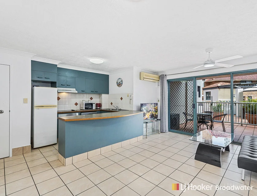 5/7-9 Robert Street, Labrador, Gold Coast, 2 rūma, 2 rūma horoi, Apartment
