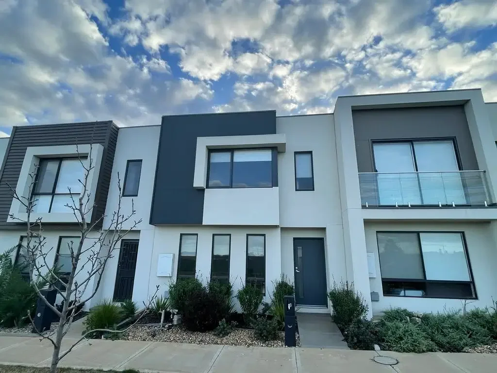 18 Jarli Walk, Deanside, VIC 3336, 3 Bedrooms, 2 Bathrooms, House