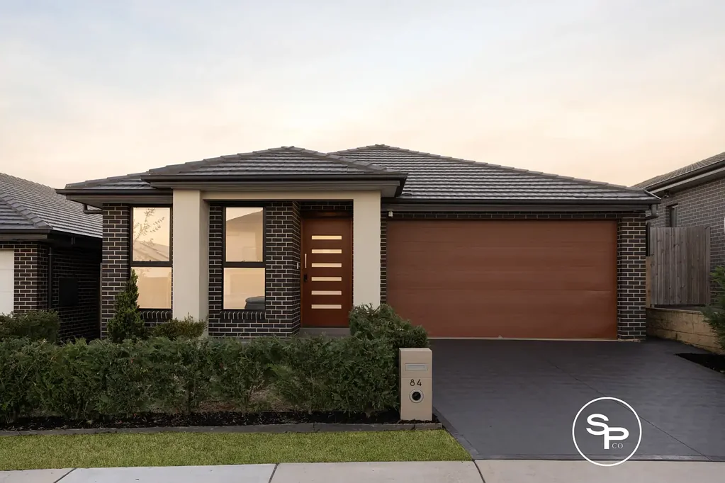 Oran Park 4બેડરૂમ Perfect for Family Living!
