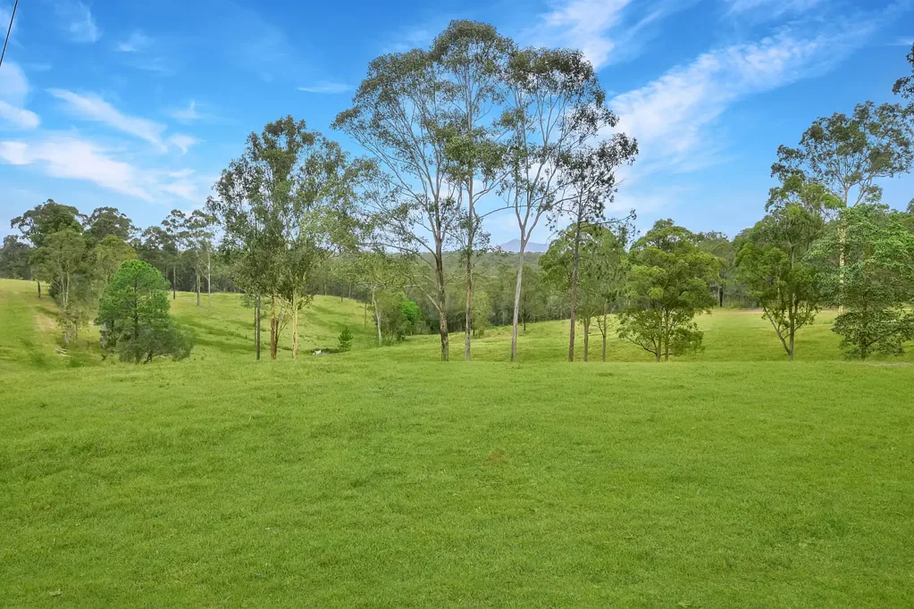 Kurwongbah Rare As - 41 Acres Vacant Land (16.98ha)